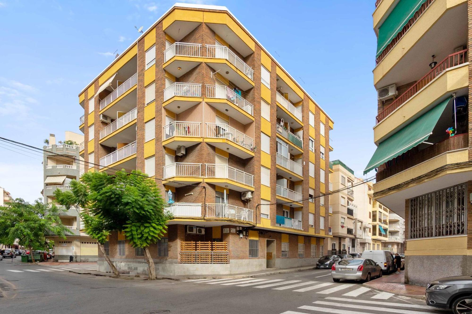 Homely Apartments Casa Torres Torrevieja Luaran gambar
